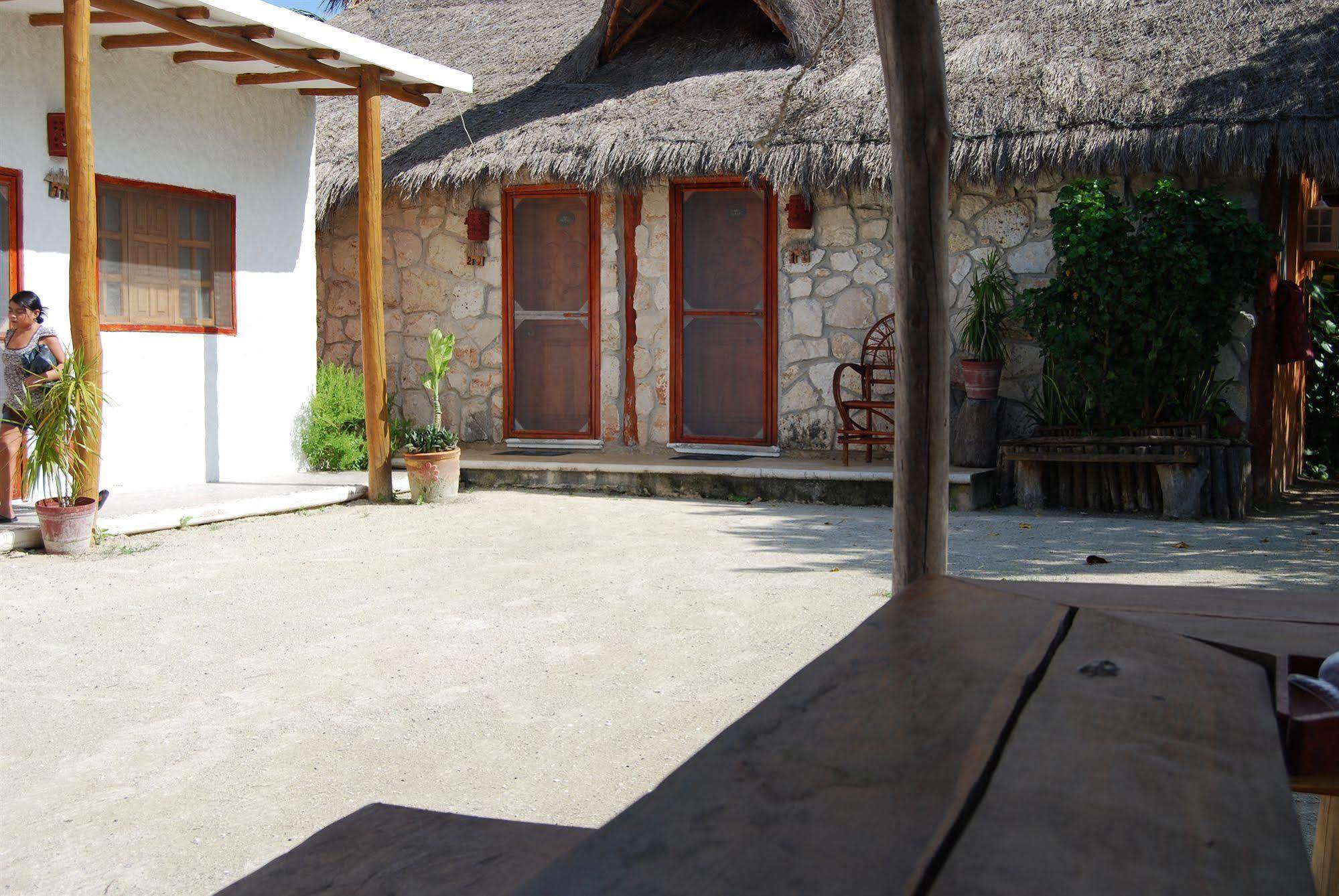 Hotel Golden Paradise Town à Holbox Extérieur photo